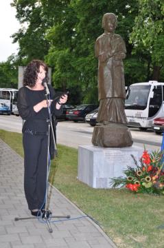KNOBLEHARJEVO 2011 - Odkritje kipa Frana s. Metelka in odprtje razstave umetniških del Ferenca ccsernika 8